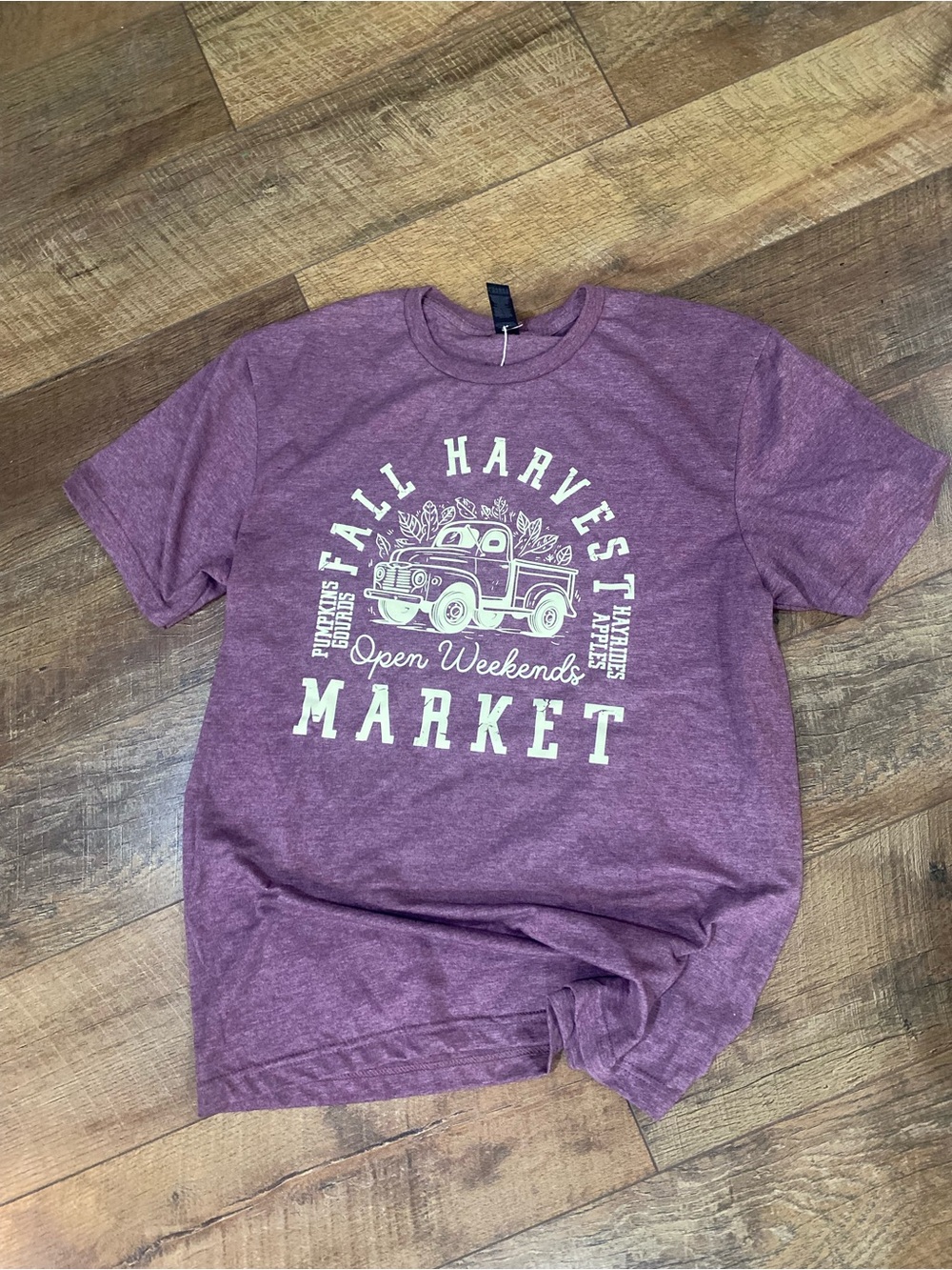 NEW Fall Harvest Market Graphic Tee - Heather maroon